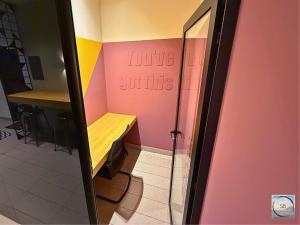 Incredibly Secure, Perfect Location, Central Studio