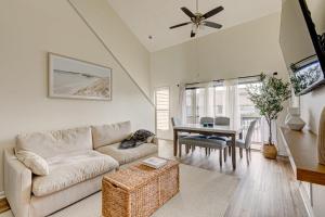 5 Min to Beach and Golf plus Pool