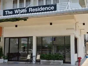 The White Residence - Khlung