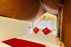 Junction Hostel, Poblacion Makati Avenue, Manila