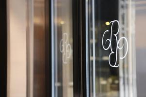 Hotels Hostellerie Du Chapeau Rouge : photos des chambres