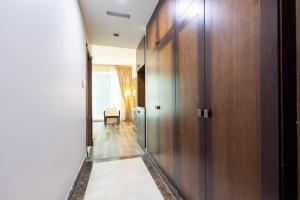 Luxury Stay in Al Nahda, Dubai