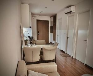 Jaded Leaves Homestay Hạ Long -Seaview, Bridgeview - Ubytování bez kategorie ve městě Ha Long