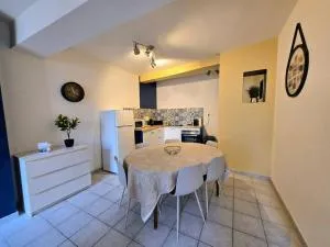 Le 16 - Séjour à Auxerre - 维尔法格