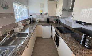 Bermuda Holiday Park Chalet Close To Beach