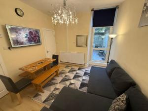 One Bedroom Flat in Central Edinburgh Old Town , Heart of Edinburgh Flat Sleeps 6