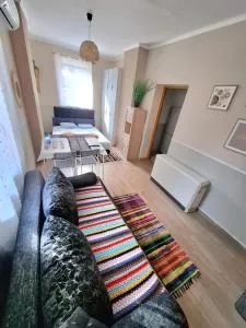 Night Host Trzebnicka 56 free parking - Wrocław