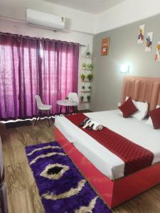 Studio Apartment by La Valentino Near Expo Mart