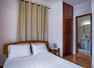 Elithas Central & Budget Stay