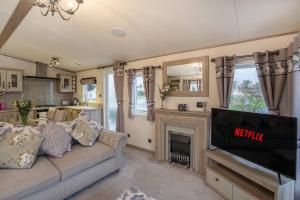 Vacant Nests Seton sands The Kings Barns