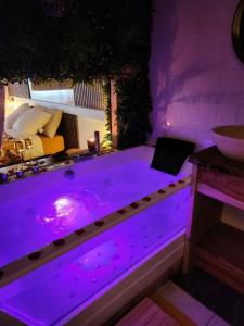 Appartements Loveroom African vibe : photos des chambres