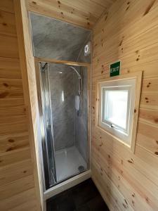 Heb Pods - South Pods