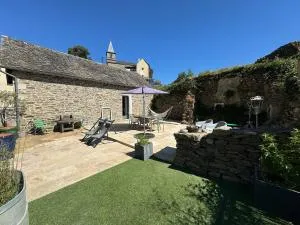 Maison de charme avec terrasse dans le bourg proche des lacs - Gaillac-dʼAveyron