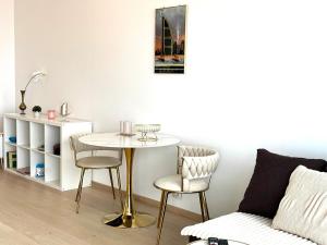 Luxury aparment in Eurovea Tower