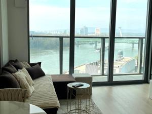 Luxury aparment in Eurovea Tower