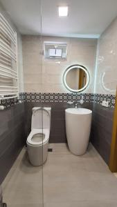 Stylish, Modern Apartment with WI-FI Netflix