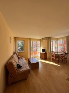 Privilege First Line Sea