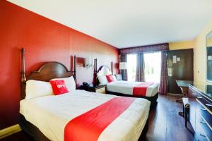 2 Full Bed room in OYO Hotel Wade/Fayetteville I-95 South