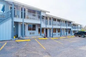 Regency Inn By OYO Three Rivers - Tilden