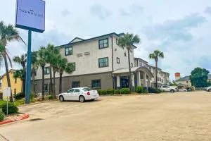 OYO Townhouse Beaumont Medical Center Area - Silsbee