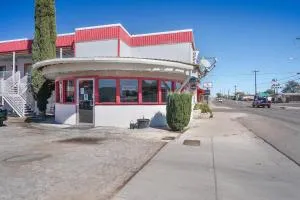 OYO Alpine TX near Big Bend National Park - Alpine