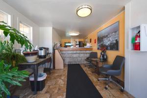 Budget Inn Gladstone By OYO - Portland Clackamas