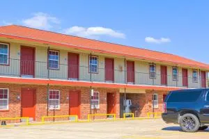 Economy Inn By OYO Lockport near Houma - غراند آيسل