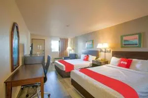 OYO Woodland Hotel and Suites - 长景市