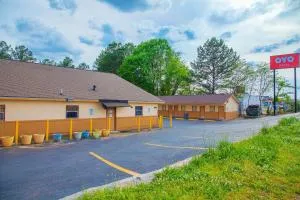 OYO Hotel I-20 Decatur, East Atlanta - 利索尼亚