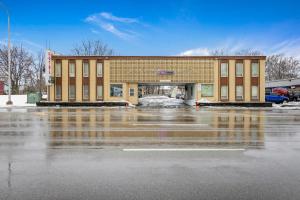 OYO Hotel Downtown Peoria I-74 - 2hvězdičkové hotely ve městě Peoria