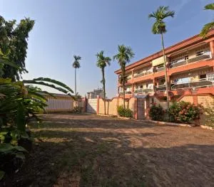 Résidence Hotelière Borel Denver - Douala