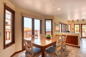 H1785 - Hamilton Cove Villa 17-85