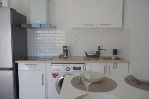 cosy ,lumineux avec parking