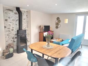 Maisons d'hotes Logement proche du Lac & Ocean, Parking : photos des chambres