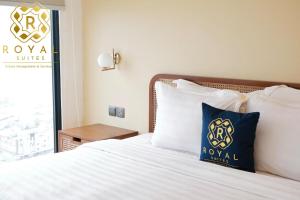 Royal Suites 1BR - Pollux Habibie Apartment