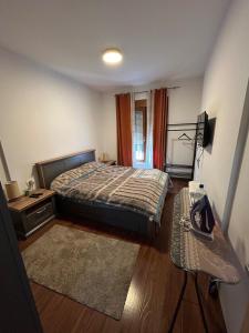 Urban Apartment Master Quart