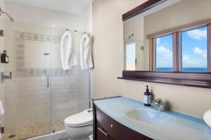 H228 - Hamilton Cove Villa 2-28