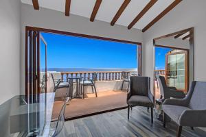 H246 - Hamilton Cove Villa 2-46