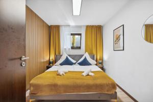 Ferienhaus-Terrassen-Parkplatz