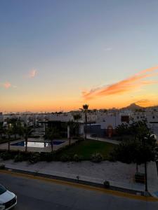 Comodidad con Alberca y Seguridad cerca de Galerías