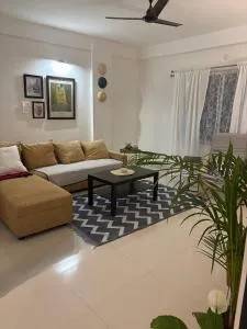 Birdnest spacious apartment - Chālsa