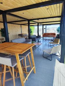 124 Spacious studio with a view