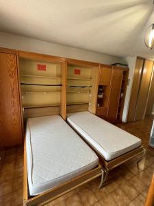Appartements Studio avec Jardin : photos des chambres