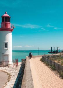 Mobil Home bord de mer CAMPING LES TAMARIS