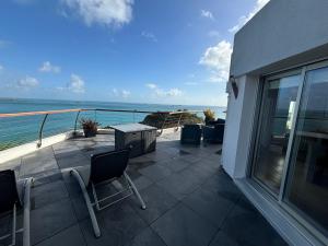 Appartements L'Exception Terrasse Vue Mer Haut de Gamme : photos des chambres