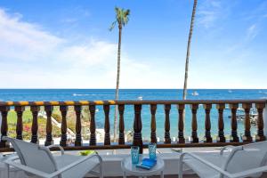 H882 - Hamilton Cove Villa 8-82