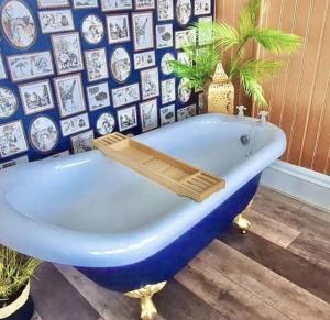 Cosy Retreat - beach location, 1 bed, free parking, high speed WiFi