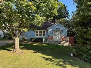 The Art Teachers House - 罗拉