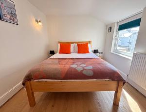 Pandora a Lovely Seaside Cottage in Newlyn sleeps 4