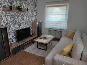 Justyna 1 Zimmer Freistehendes, ruhiges Haus nur 2 miter - مولهايم ان دير روهر